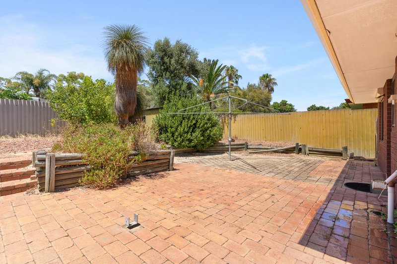 Photo - 21 Mallee Way, Forrestfield WA 6058 - Image 26