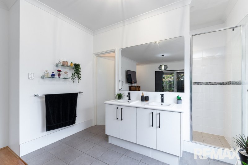 Photo - 21 Malmaison Way, Landsdale WA 6065 - Image 17