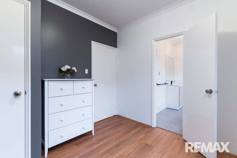 Photo - 21 Malmaison Way, Landsdale WA 6065 - Image 21