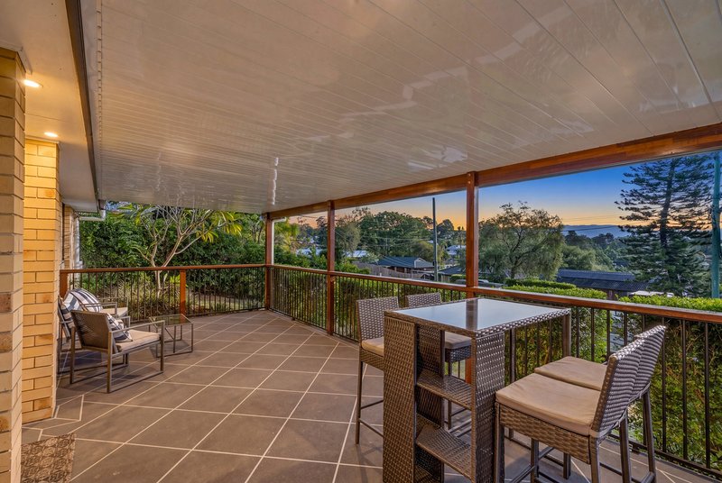 Photo - 21 Mandarin Court, Nerang QLD 4211 - Image 2