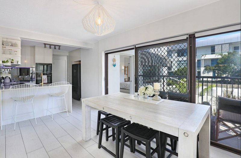 Photo - 2/1 Mandin Street, Alexandra Headland QLD 4572 - Image 3