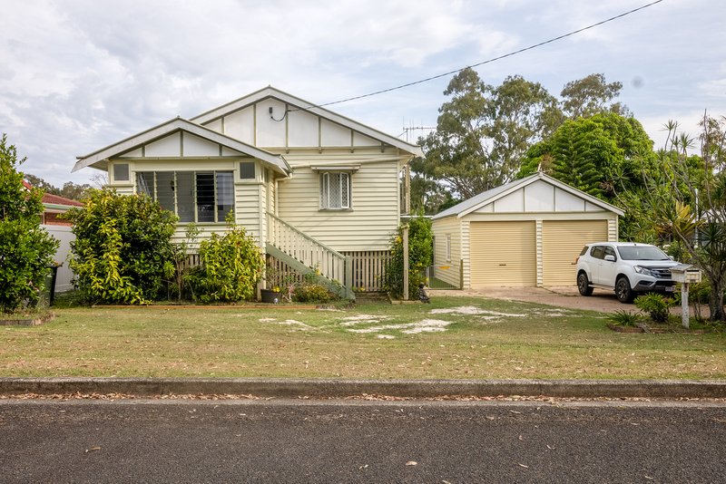 Photo - 21 Mant Street, Point Vernon QLD 4655 - Image 2