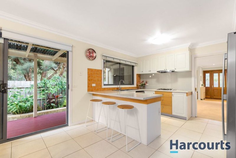 Photo - 21 Manuka Drive, Ferntree Gully VIC 3156 - Image 3