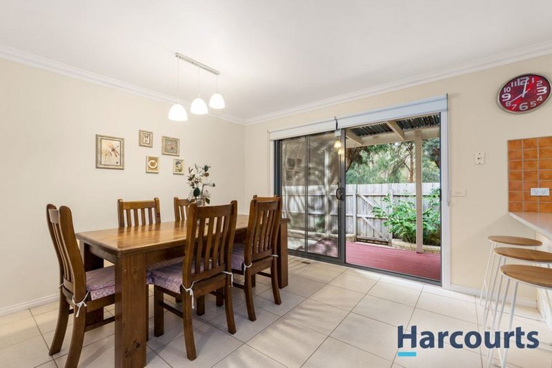 Photo - 21 Manuka Drive, Ferntree Gully VIC 3156 - Image 4