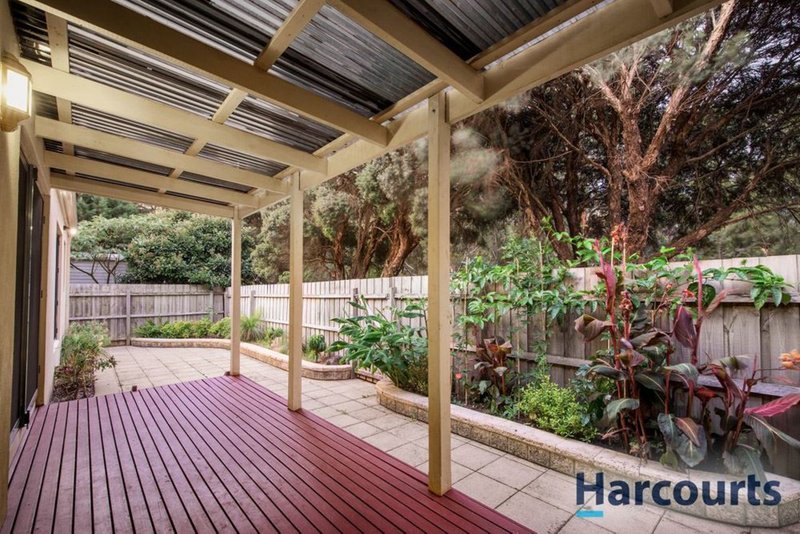 Photo - 21 Manuka Drive, Ferntree Gully VIC 3156 - Image 10