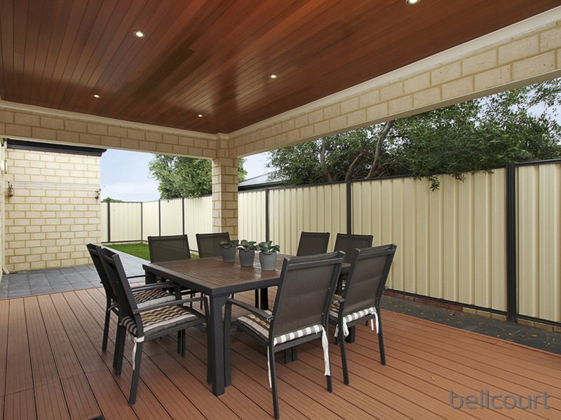 Photo - 21 Marginson Drive, Landsdale WA 6065 - Image 22