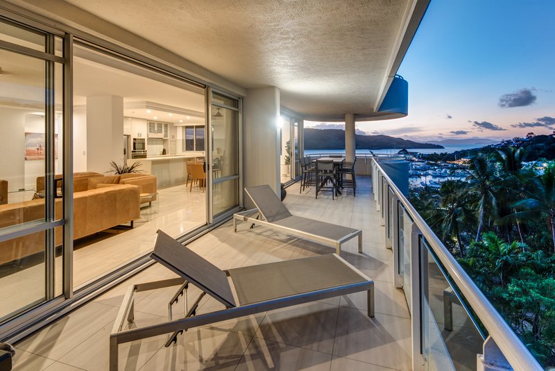 Photo - 2/1 Marina Drive, Yacht Harbour Towers , Hamilton Island QLD 4803 - Image 6