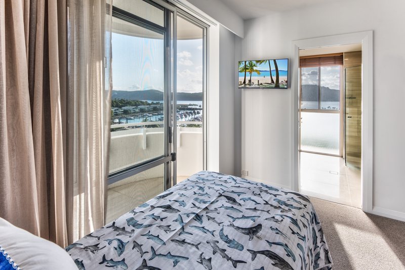 Photo - 2/1 Marina Drive, Yacht Harbour Towers , Hamilton Island QLD 4803 - Image 16