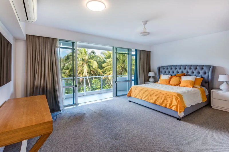 Photo - 2/1 Marina Drive, Yacht Harbour Towers , Hamilton Island QLD 4803 - Image 19