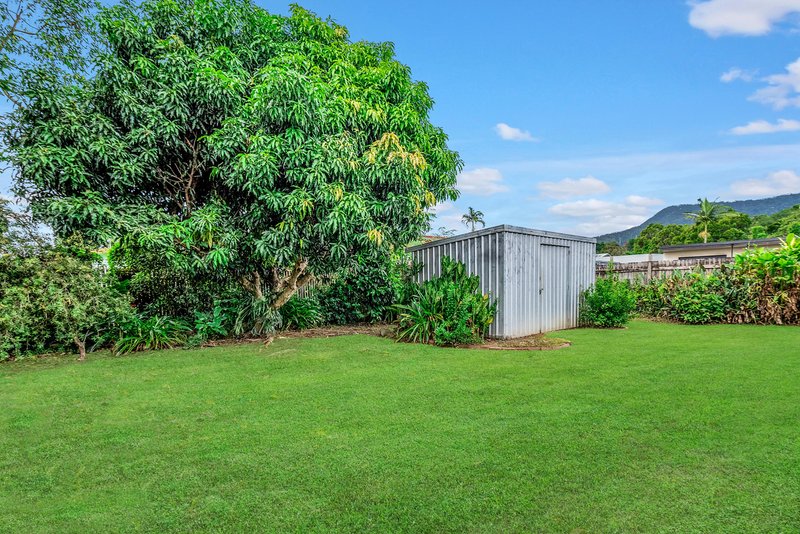 Photo - 21 Mario Street, Woree QLD 4868 - Image 18