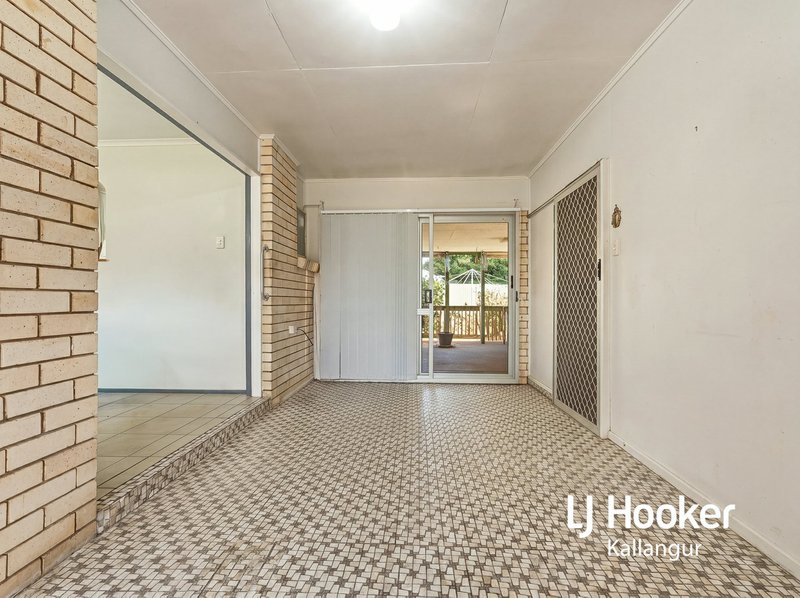 Photo - 21 Mark Street, Kallangur QLD 4503 - Image 5