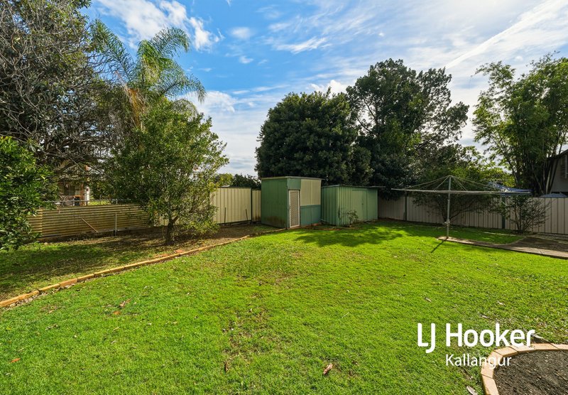 Photo - 21 Mark Street, Kallangur QLD 4503 - Image 12