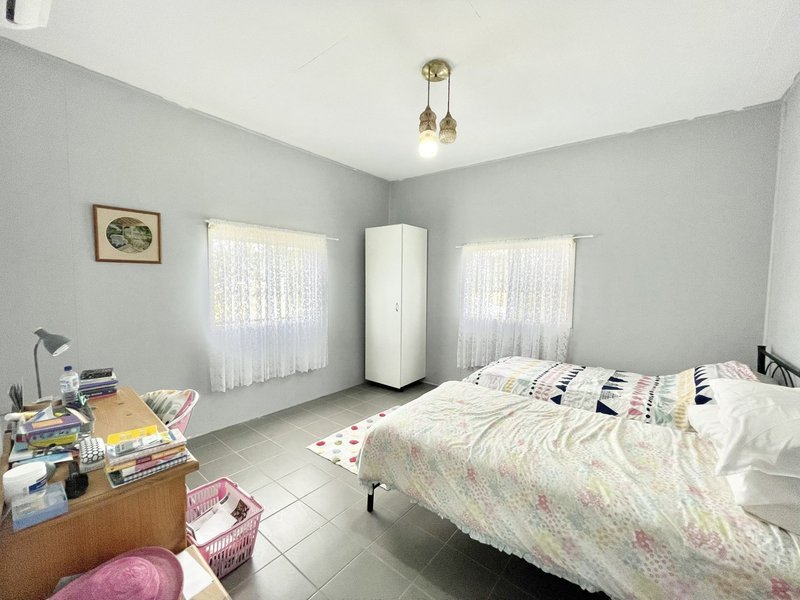 Photo - 21 Martin Street, Bororen QLD 4678 - Image 3