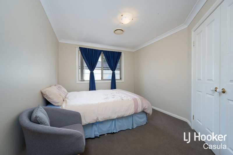 Photo - 21 Mawbanna Close, West Hoxton NSW 2171 - Image 4