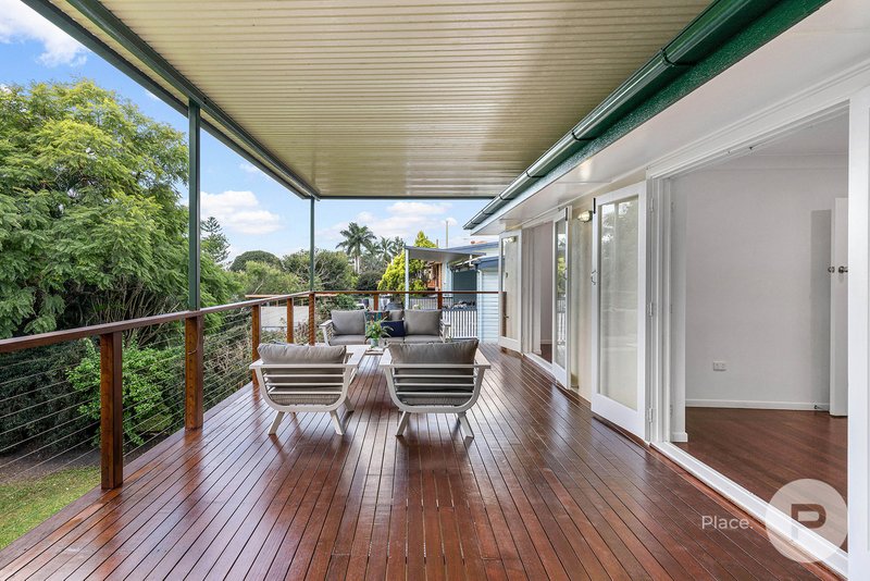 Photo - 21 Mayled Street, Chermside West QLD 4032 - Image 4