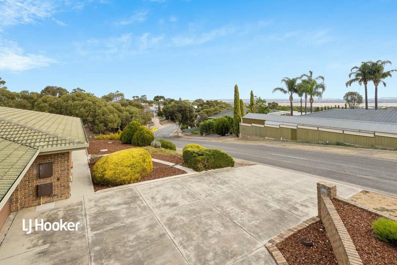 Photo - 21 Mcgill Crescent, Para Hills SA 5096 - Image 3