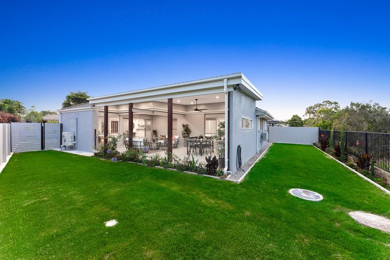 Photo - 21 Mckinlay Crescent, Murrumba Downs QLD 4503 - Image 22