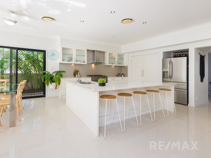 Photo - 21 Meridien Avenue, Varsity Lakes QLD 4227 - Image 3