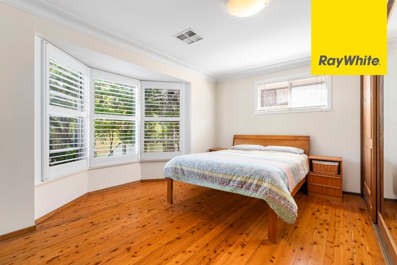 Photo - 21 Merinda Avenue, Epping NSW 2121 - Image 3