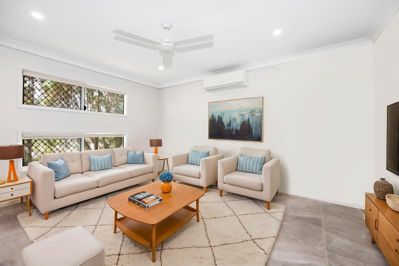 Photo - 21 Mesa Circuit, Cosgrove QLD 4818 - Image 5