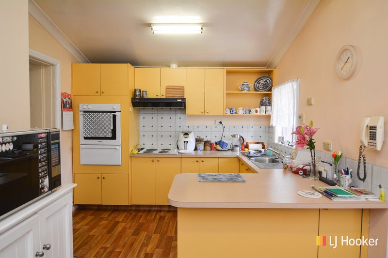 Photo - 21 Methven Street, Lithgow NSW 2790 - Image 2