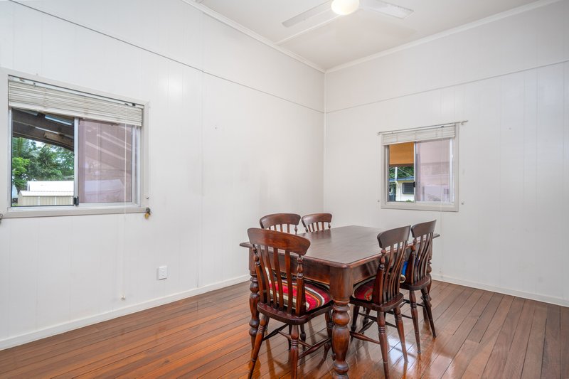 Photo - 21 Middle Avenue, South Johnstone QLD 4859 - Image 7