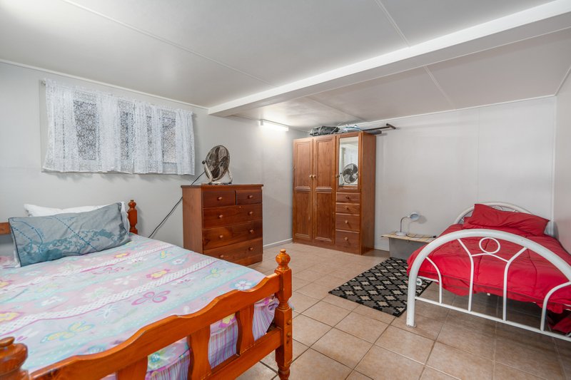 Photo - 21 Middle Avenue, South Johnstone QLD 4859 - Image 12