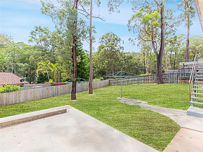 Photo - 21 Middle Point Road, Bolton Point NSW 2283 - Image 7
