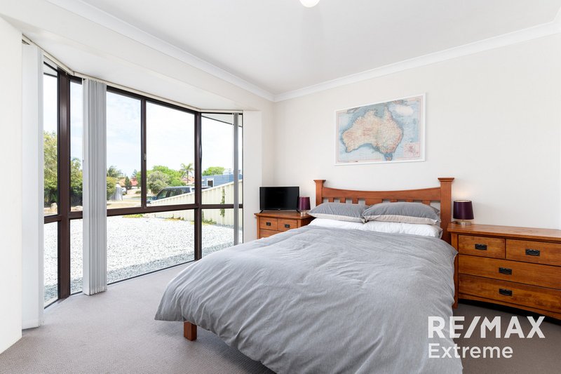 Photo - 21 Middlegate Mews, Quinns Rocks WA 6030 - Image 20