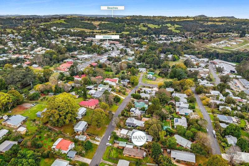 Photo - 21 Miva Street, Maleny QLD 4552 - Image 15