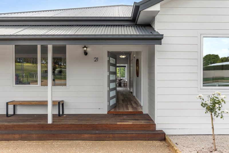 Photo - 21 Molesworth Street, Glenlyon VIC 3461 - Image 3