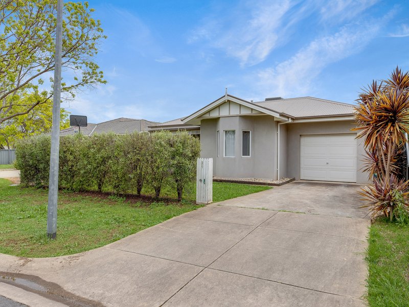 Photo - 21 Monash Drive, Wangaratta VIC 3677 - Image 11