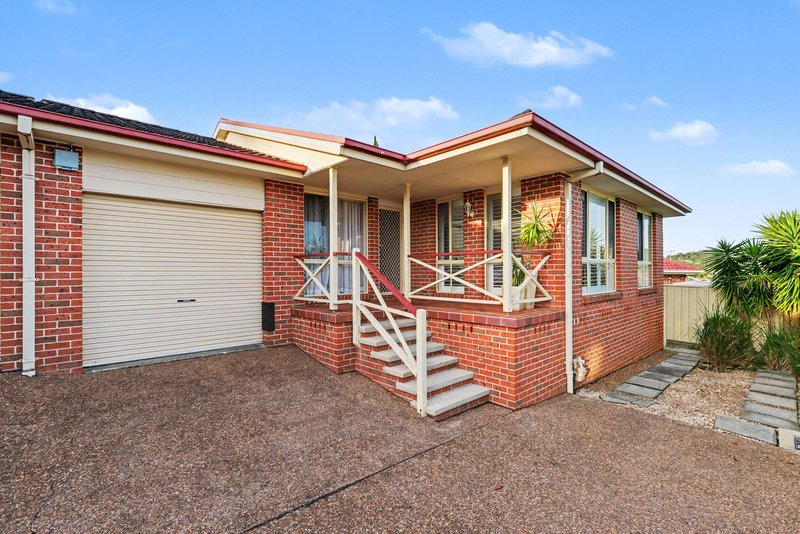 Photo - 2/1 Montana Place, Bateau Bay NSW 2261 - Image 1