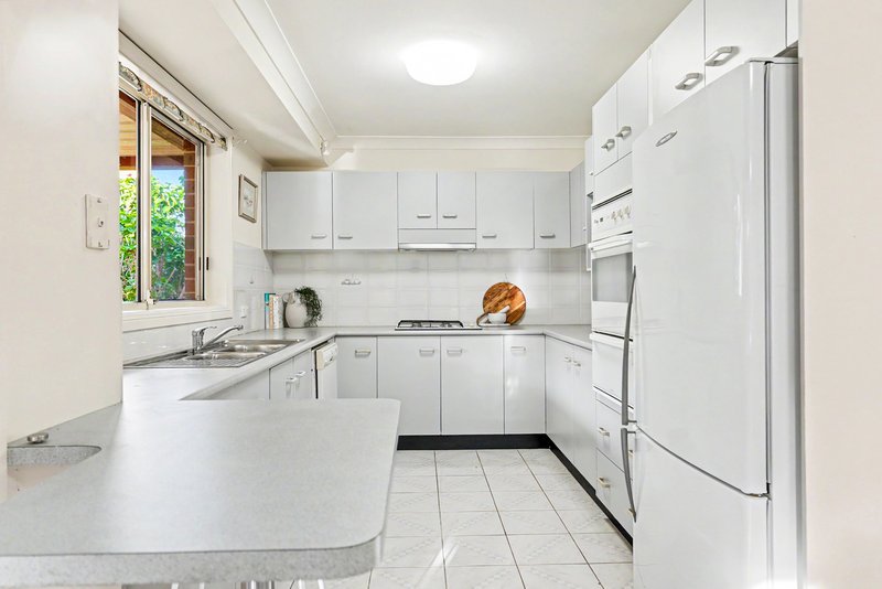 Photo - 2/1 Montana Place, Bateau Bay NSW 2261 - Image 4