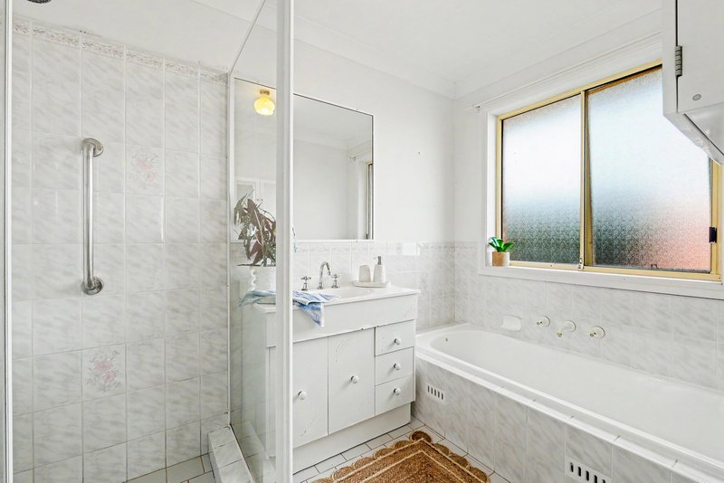 Photo - 2/1 Montana Place, Bateau Bay NSW 2261 - Image 8