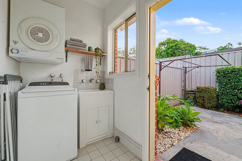 Photo - 2/1 Montana Place, Bateau Bay NSW 2261 - Image 10