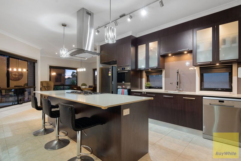 Photo - 21 Montezuma Avenue, Truganina VIC 3029 - Image 6