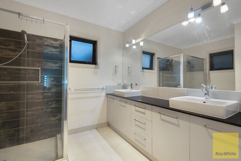 Photo - 21 Montezuma Avenue, Truganina VIC 3029 - Image 12