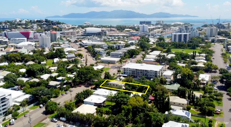 Photo - 21 Morehead Street, South Townsville QLD 4810 - Image