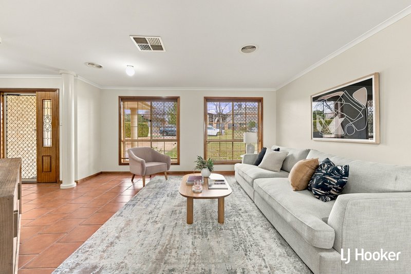 Photo - 21 Morrow Street, Dunlop ACT 2615 - Image 3