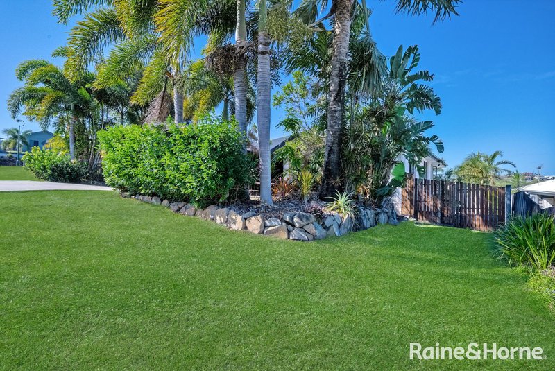 Photo - 21 Mulcahy Crescent, Eimeo QLD 4740 - Image 2