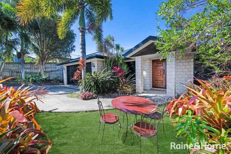 Photo - 21 Mulcahy Crescent, Eimeo QLD 4740 - Image 4