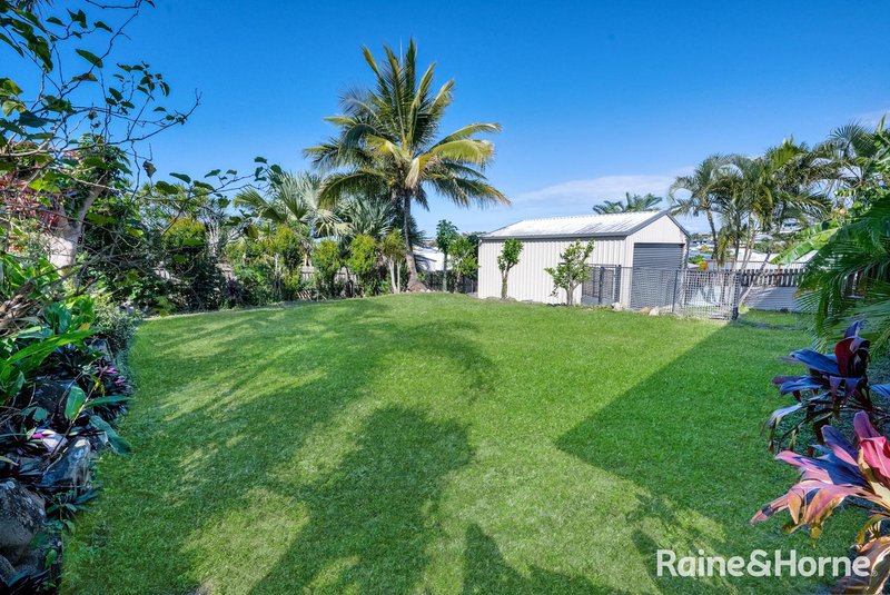 Photo - 21 Mulcahy Crescent, Eimeo QLD 4740 - Image 25