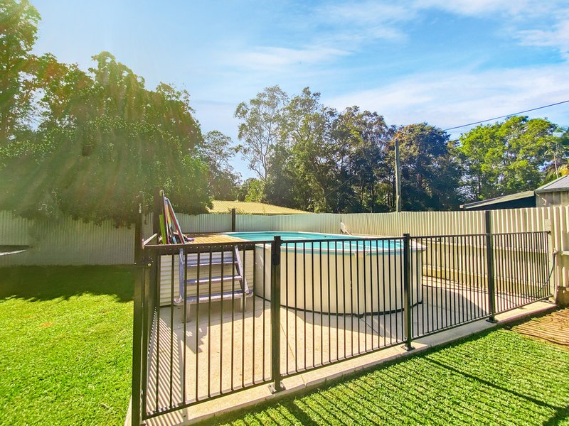 Photo - 21 Myla Road, Landsborough QLD 4550 - Image 3