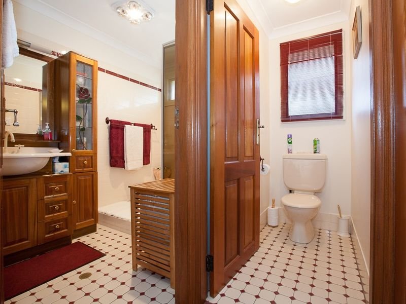 Photo - 21 Nancy Street, Pendle Hill NSW 2145 - Image 8