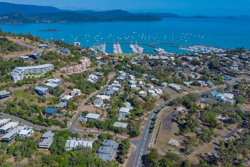 Photo - 21 Nara Avenue, Airlie Beach QLD 4802 - Image 6