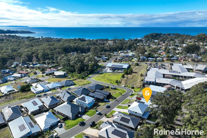 Photo - 21 Nethercote Street, Mollymook NSW 2539 - Image 6