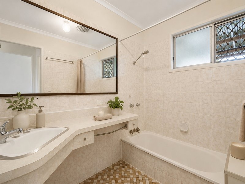 Photo - 21 Noorumba Street, Slacks Creek QLD 4127 - Image 9