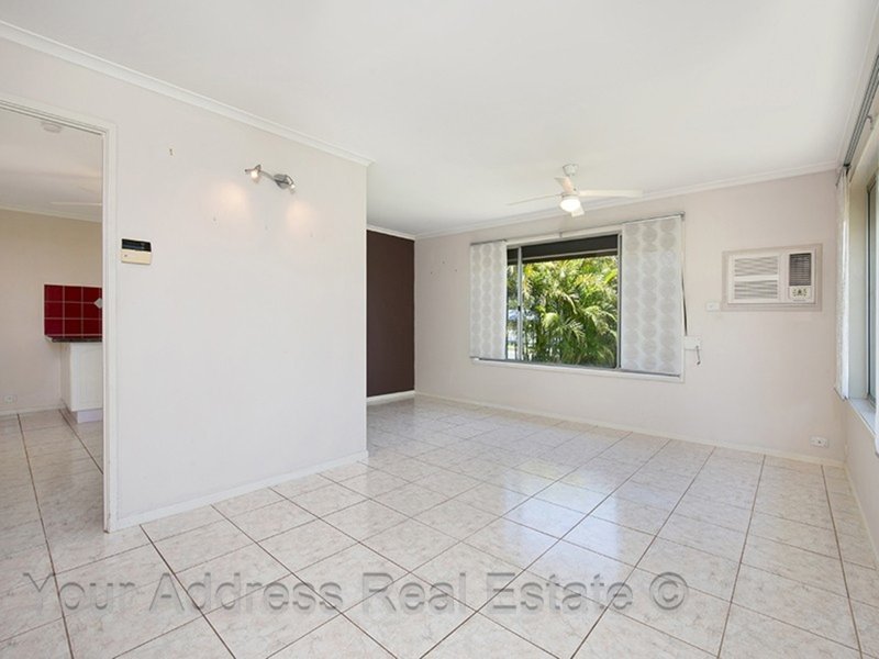 Photo - 21 Oakdale Street, Browns Plains QLD 4118 - Image 5