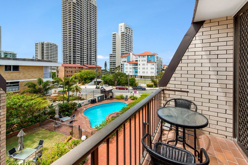 Photo - 21 Old Burleigh Road, Surfers Paradise QLD 4217 - Image 3